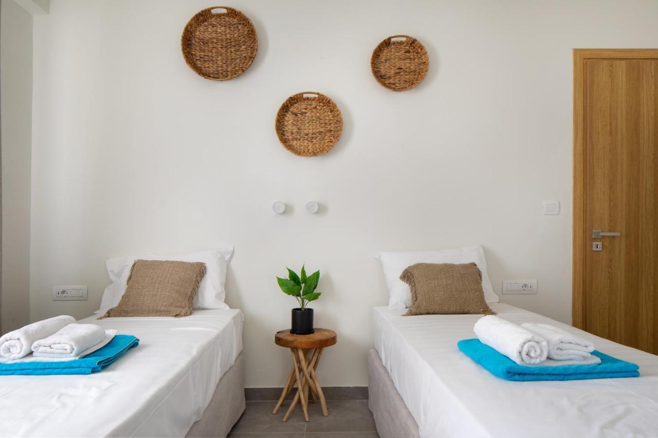 S U E N O - Studios And Apartments, With Shared Pool Κάτω Δαράτσο Εξωτερικό φωτογραφία