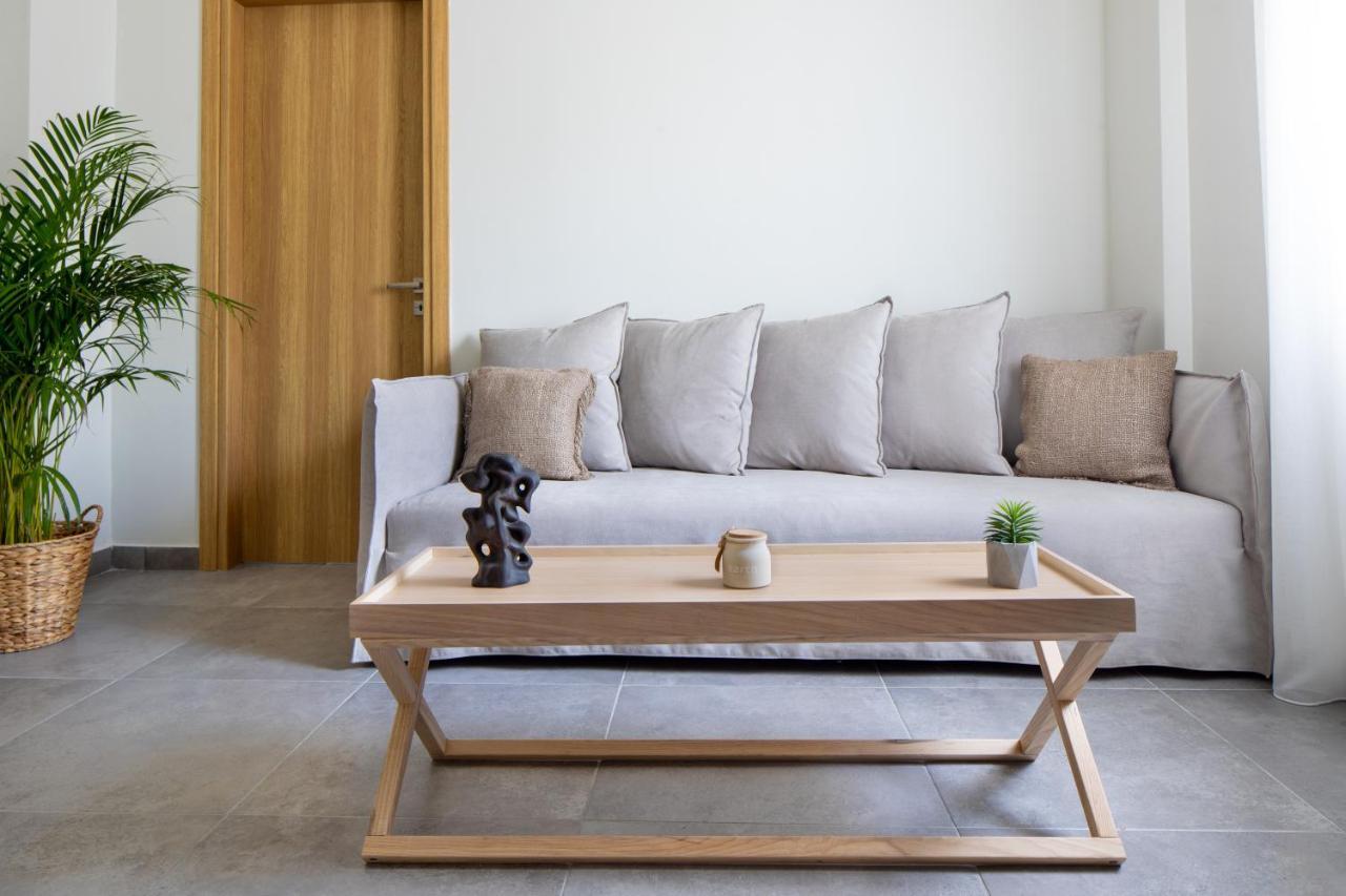 S U E N O - Studios And Apartments, With Shared Pool Κάτω Δαράτσο Εξωτερικό φωτογραφία