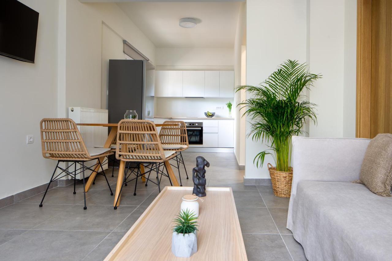 S U E N O - Studios And Apartments, With Shared Pool Κάτω Δαράτσο Εξωτερικό φωτογραφία