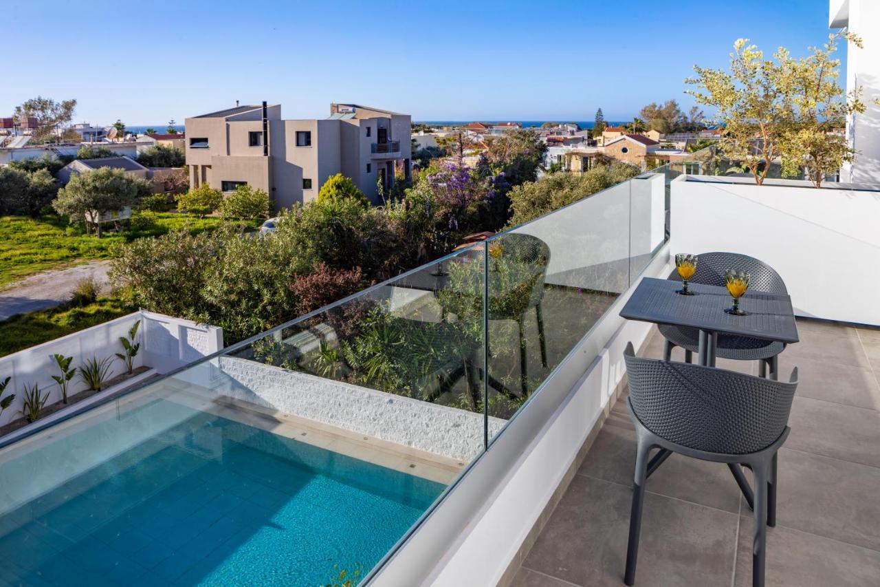 S U E N O - Studios And Apartments, With Shared Pool Κάτω Δαράτσο Εξωτερικό φωτογραφία