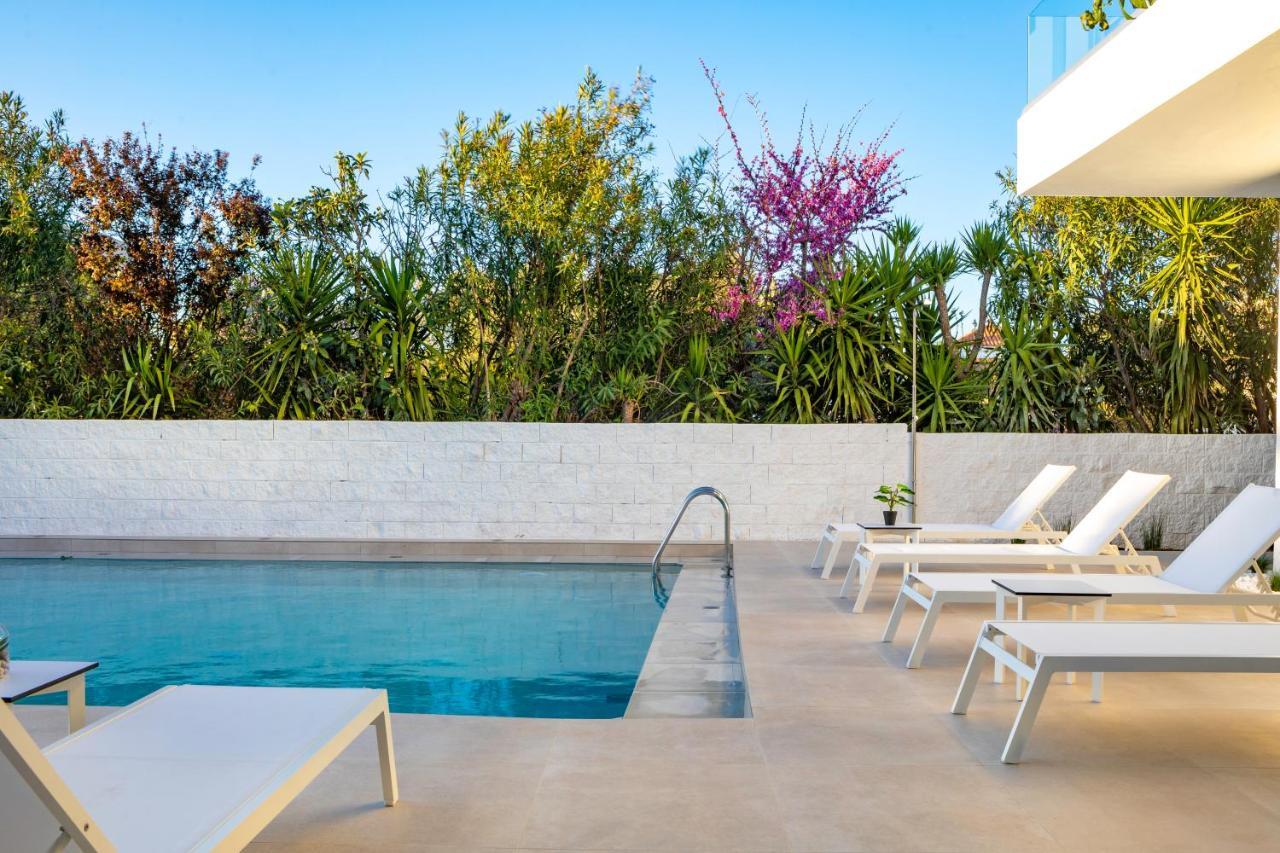 S U E N O - Studios And Apartments, With Shared Pool Κάτω Δαράτσο Εξωτερικό φωτογραφία