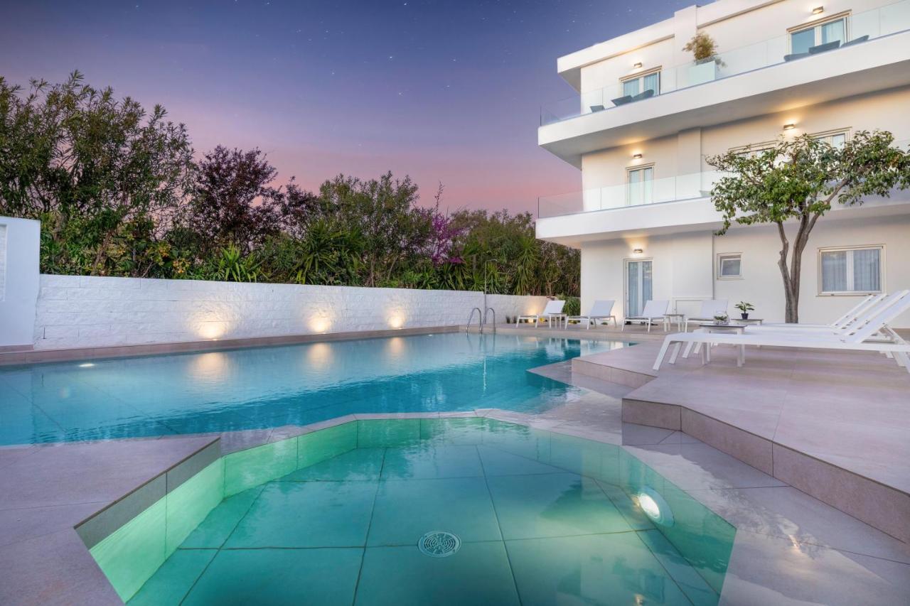 S U E N O - Studios And Apartments, With Shared Pool Κάτω Δαράτσο Εξωτερικό φωτογραφία